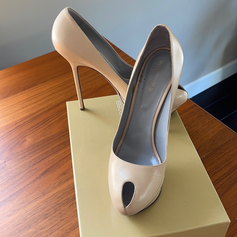 Sergio Rossi Pumps